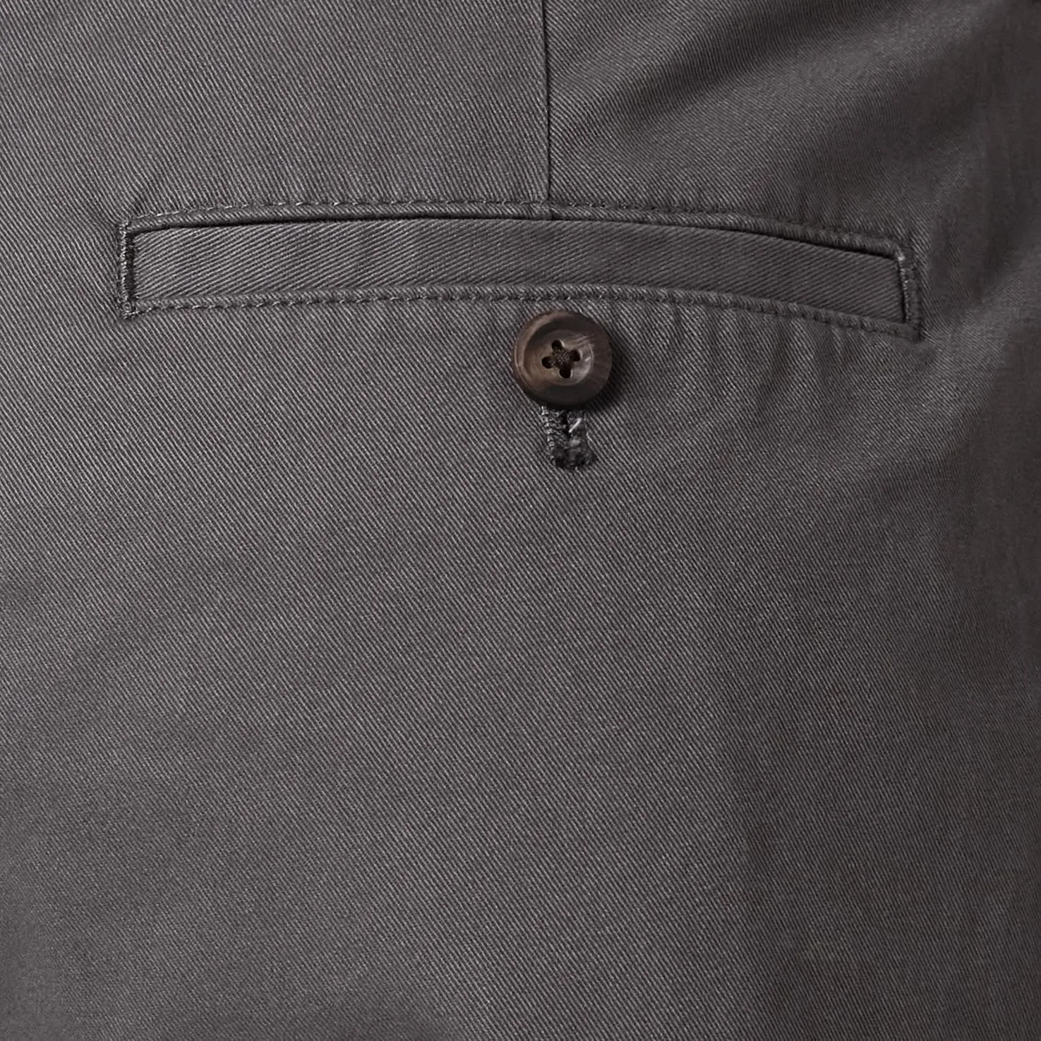 Amazon Essentials Men's Classic-Fit 7" Chino Shorts