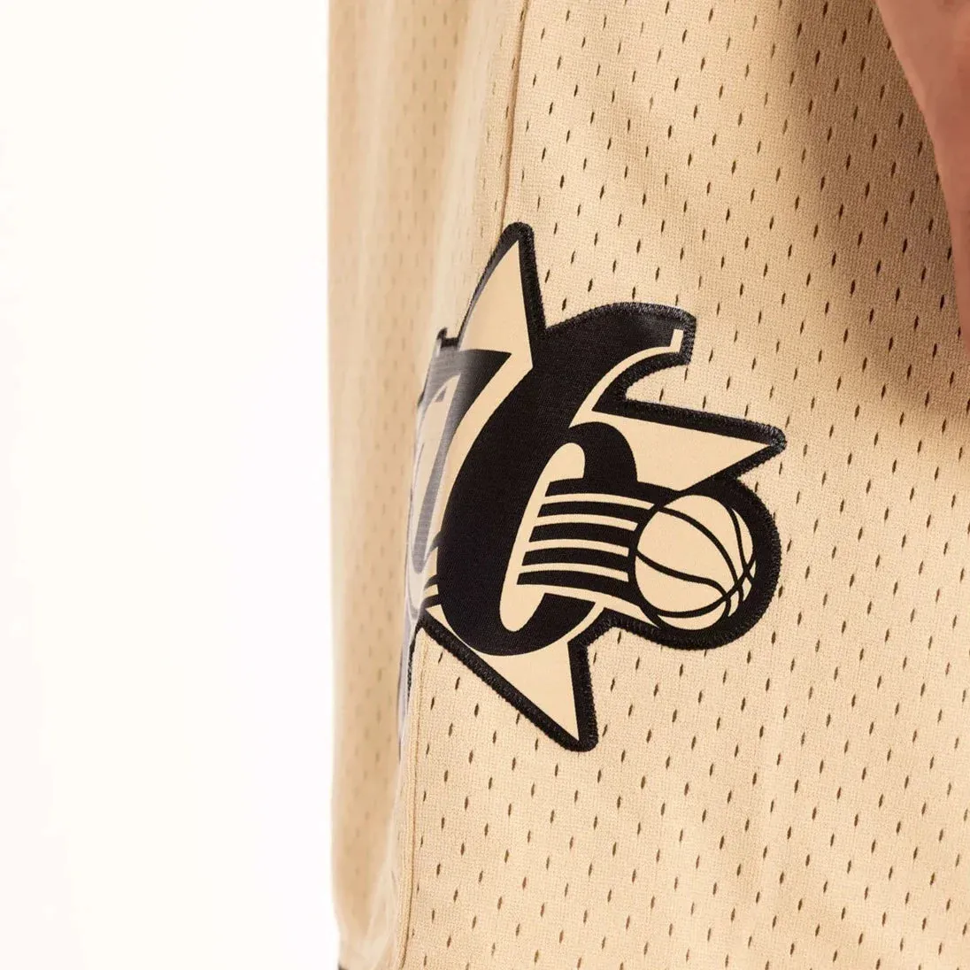Mitchell & Ness - Philadelphia 76ers 00-01 Khaki Swingman Shorts
