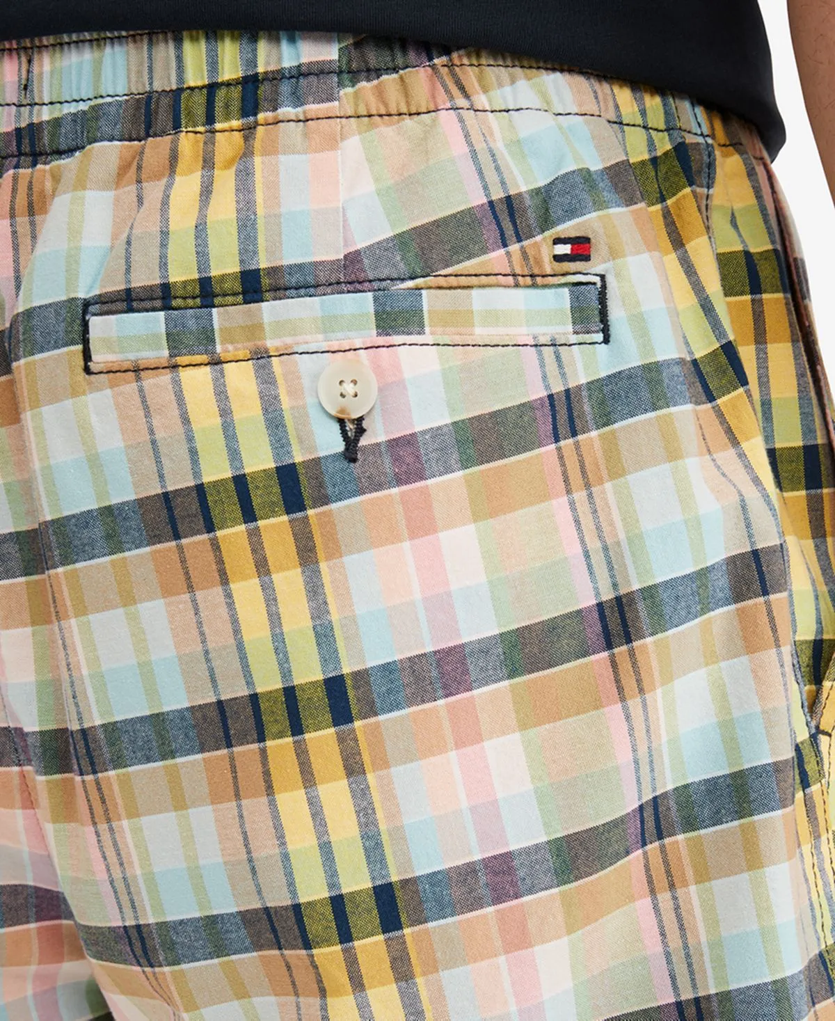 Tommy Hilfiger Men's Th Flex Plaid Theo 7 Stretch Waistband Shorts Pink Size Medium